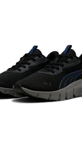 Puma Flexfocus lite modern woven running shoes in black and vivid blue - Front View