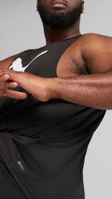 PUMA TAD ESSENTIALS sleeveless tank men in black — model shot 2