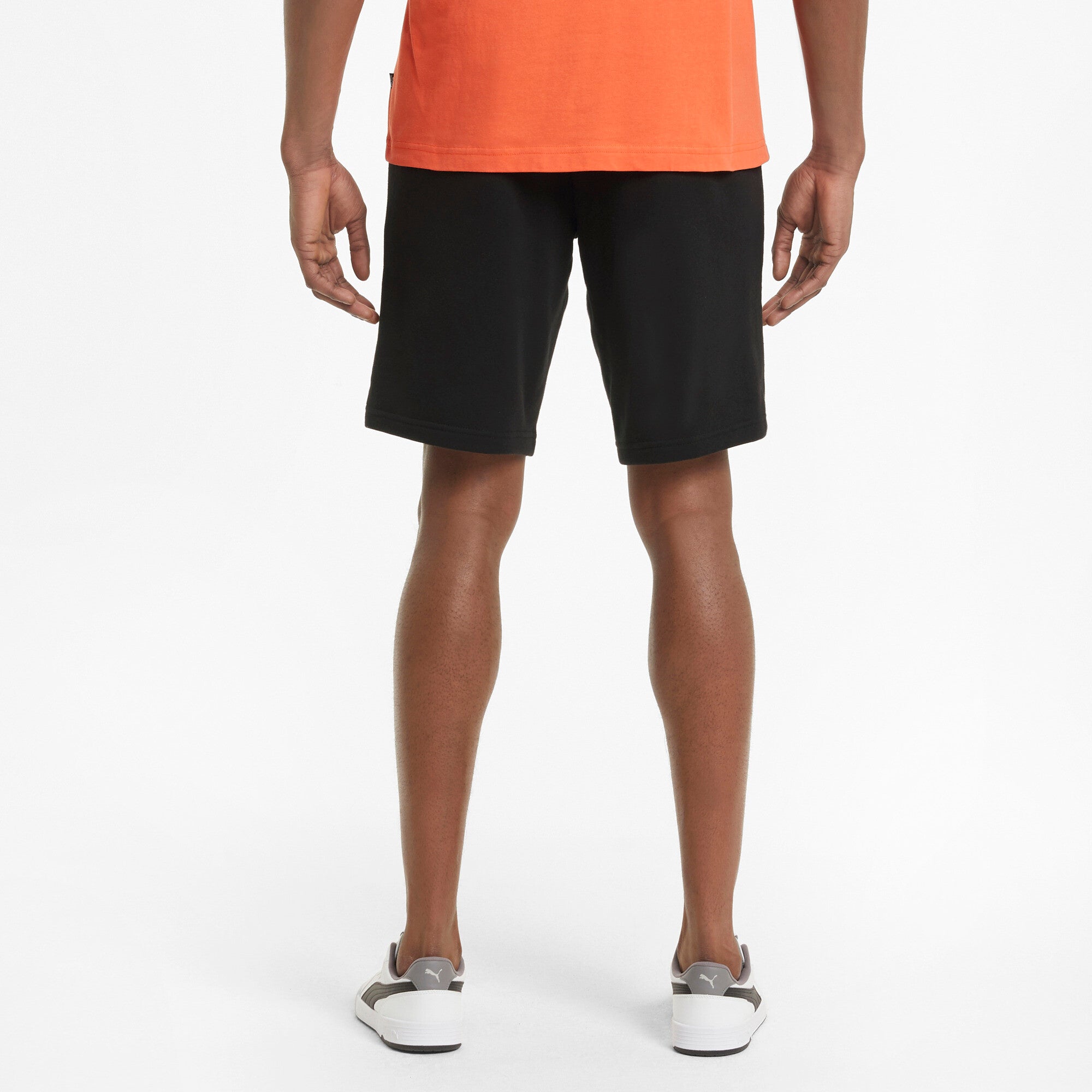 Puma essentials shorts in black - Model Shot 02