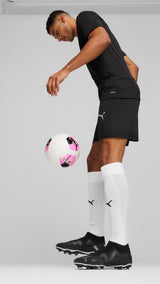 Puma teamFINAL football training jersey in black and silver - Model Shot 03