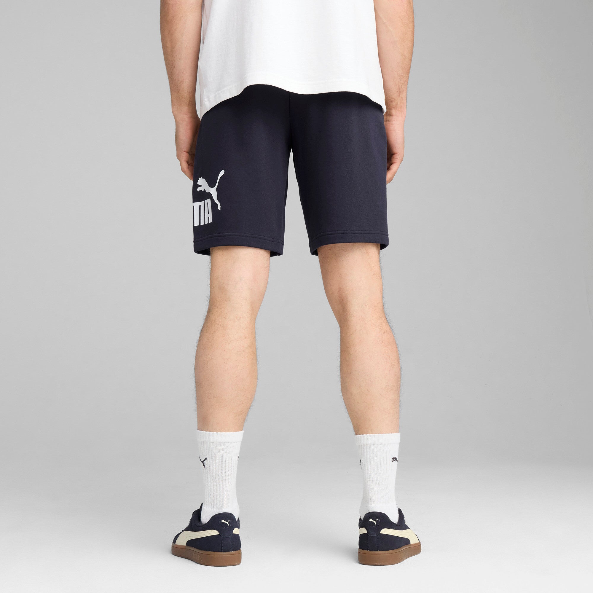 Puma essentials big no. 1 logo 10" shorts in black - Model Shot 02