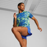 Puma run favourite printed graphic tee men in black - Model Shot 03