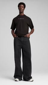 Puma BMW M motorsport lifestyle car graphic tee in black - Model Shot 03