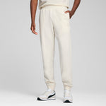 Puma essentials elevated pants in no dye - Model Shot 01