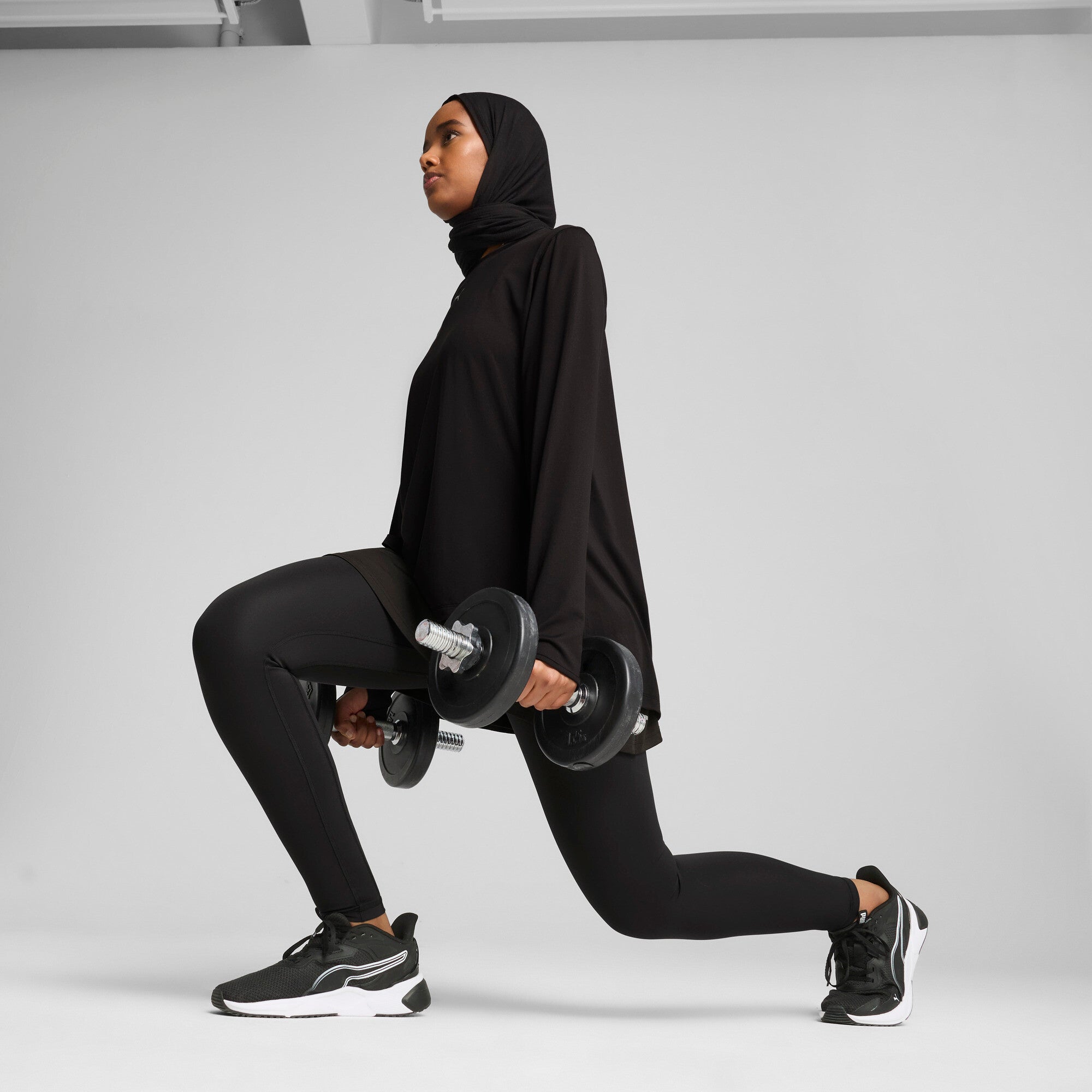 Puma modest oversized tee in black - Model Shot 03