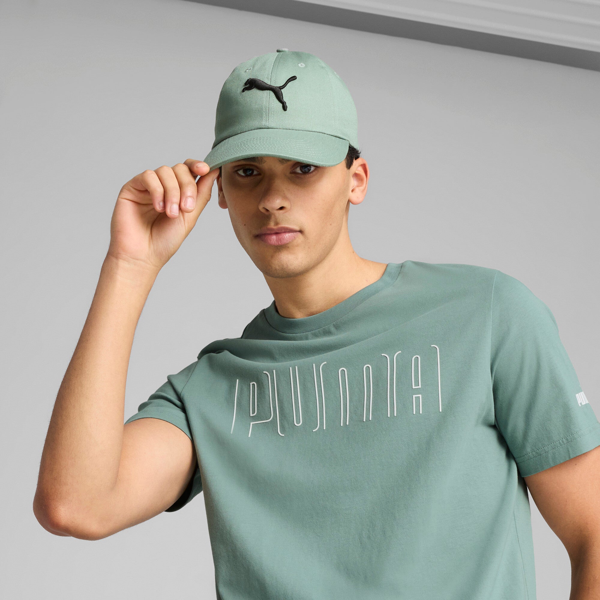 Puma ESS cat bb cap in green moon - Model Shot 01