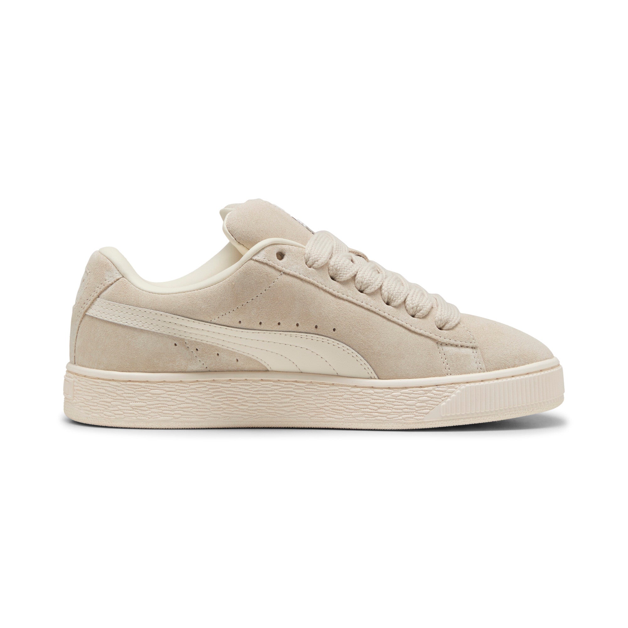Puma suede XL sneakers in alpine snow and warm white - Side View 03