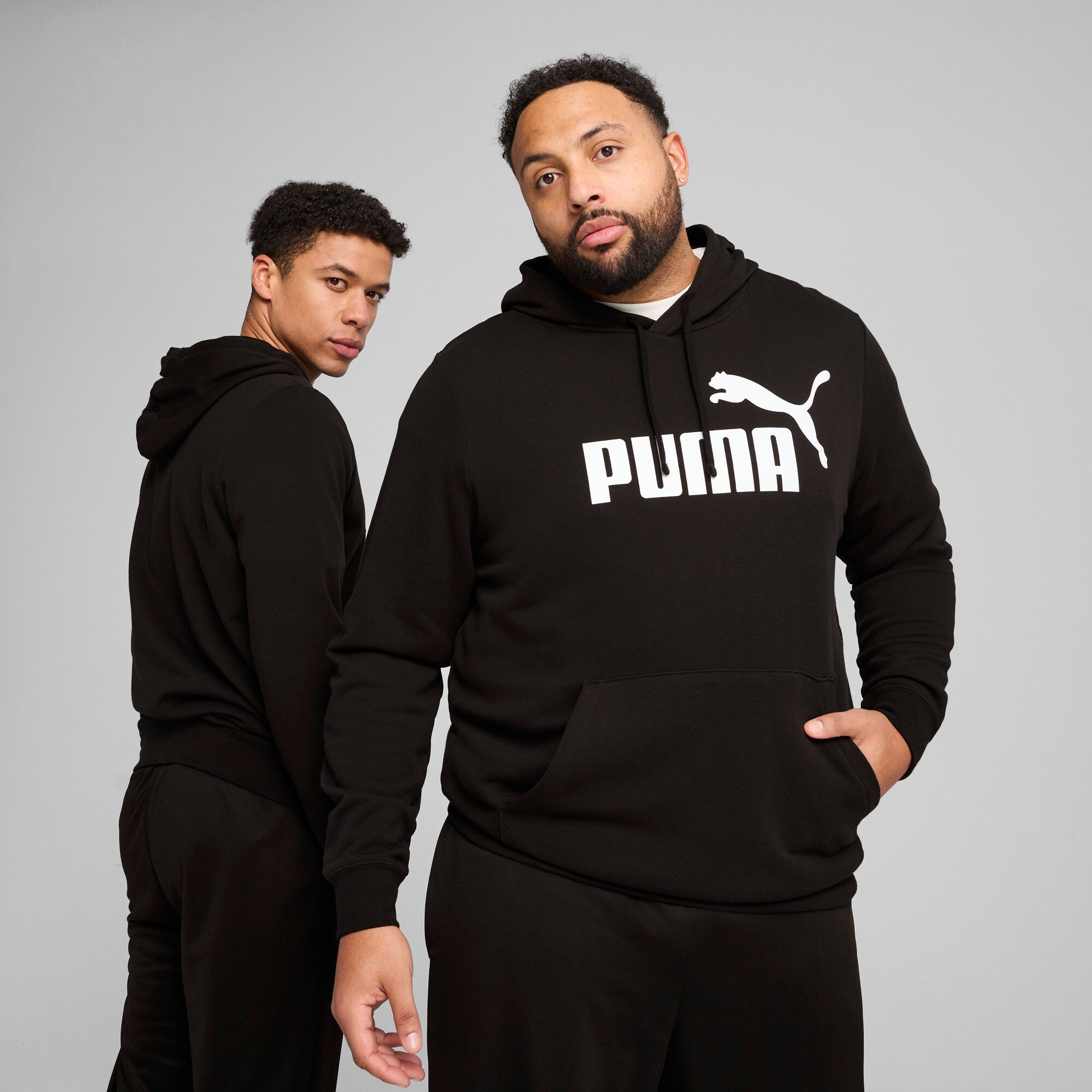 Puma essentials no. 1 logo hoodie in black - Model Shot 01