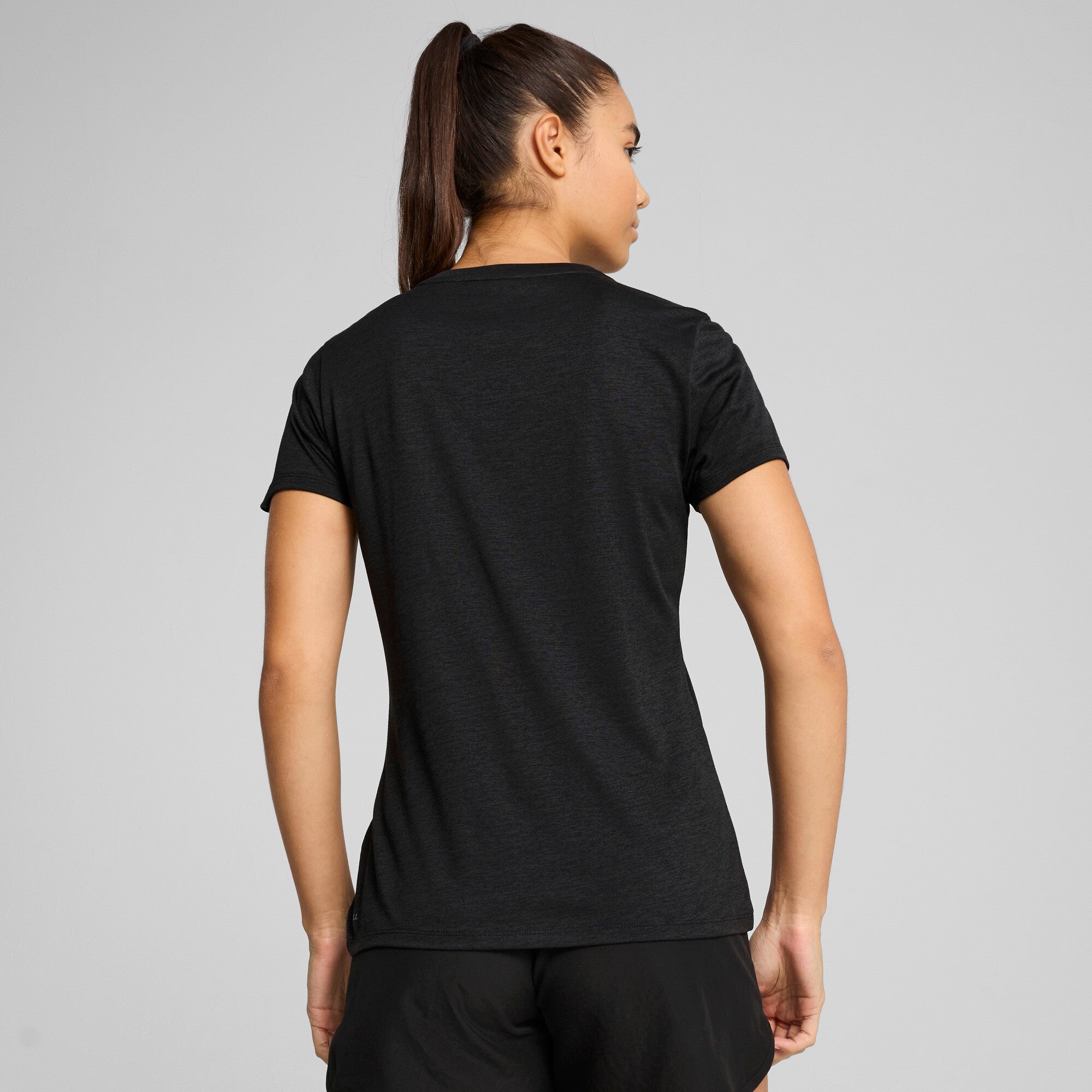 Puma tad essentials heather logo tee in black heather - Model Shot 02