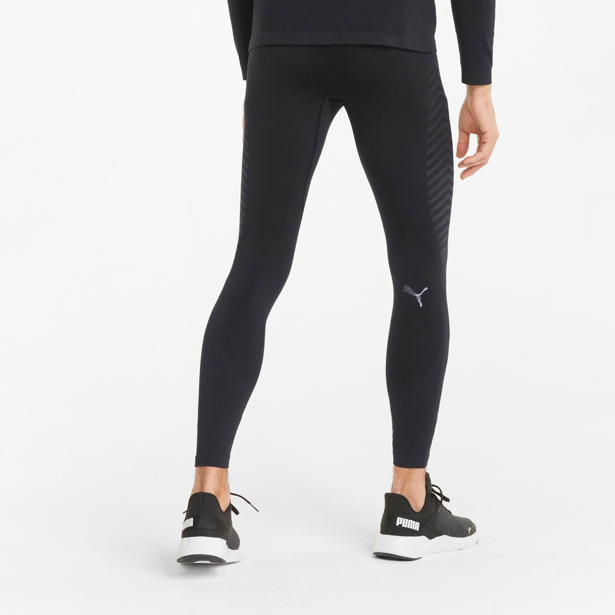 Puma training formknit seamless long tights in black - Model Shot 02