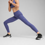 Puma CLOUDSPUN soft high-waist tights in blue crystal - Model Shot 01