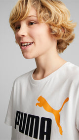 Puma jersey youth shorts set in white - Model Shot 02