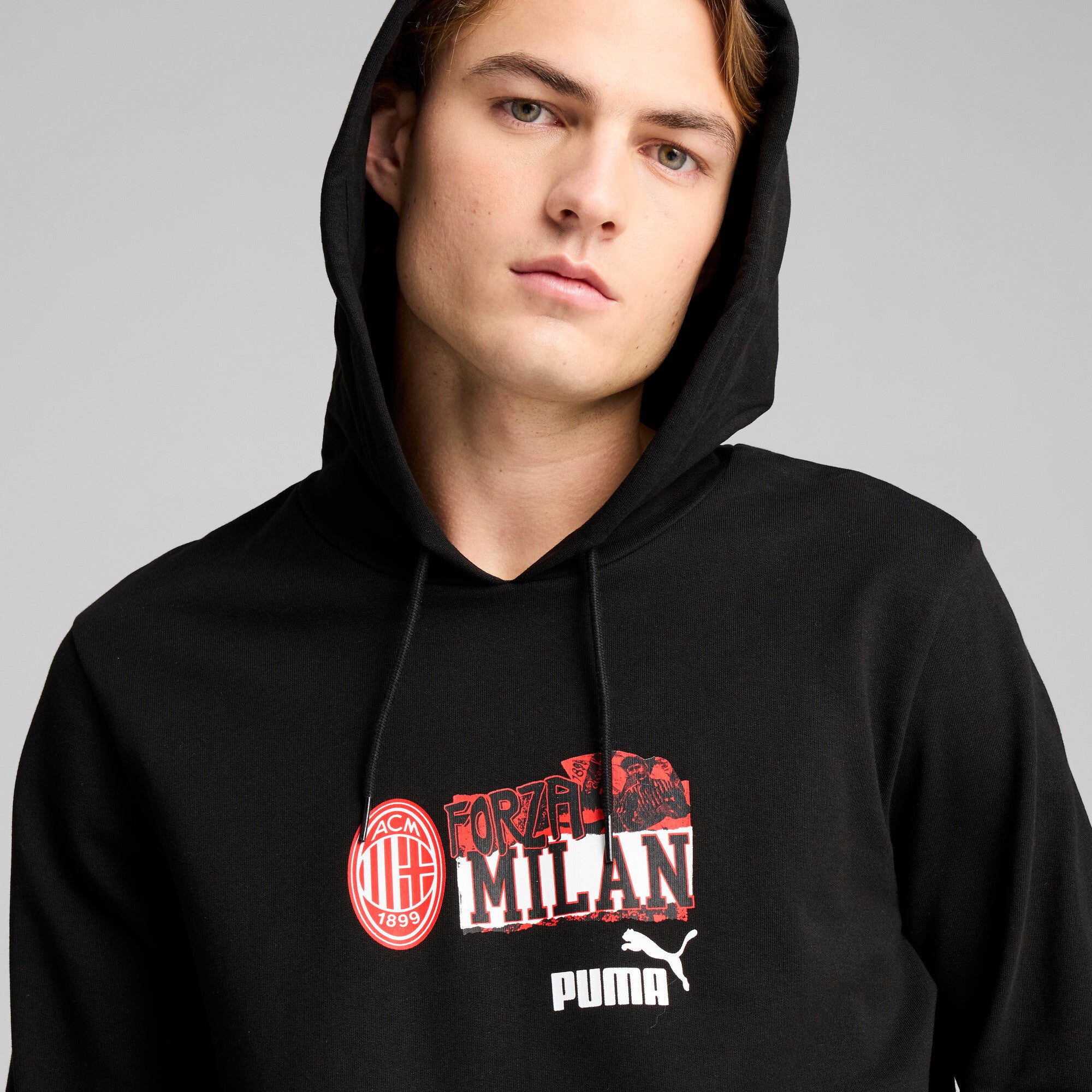 Puma AC Milan ftblNRGY hoodie in black and for all time red - Model Shot 02