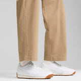 Puma easy rider leather sneakers in white - Model Shot 01