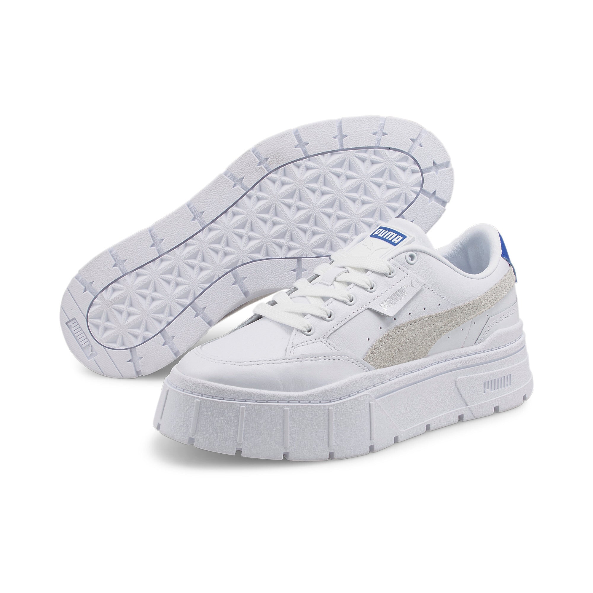 Puma mayze stack sneakers in white - Front View