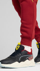 Puma scuderia Ferrari RS-X sneakers in black and intense red - Model Shot 01