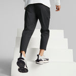 Puma classics woven pants men in black - Model Shot 02