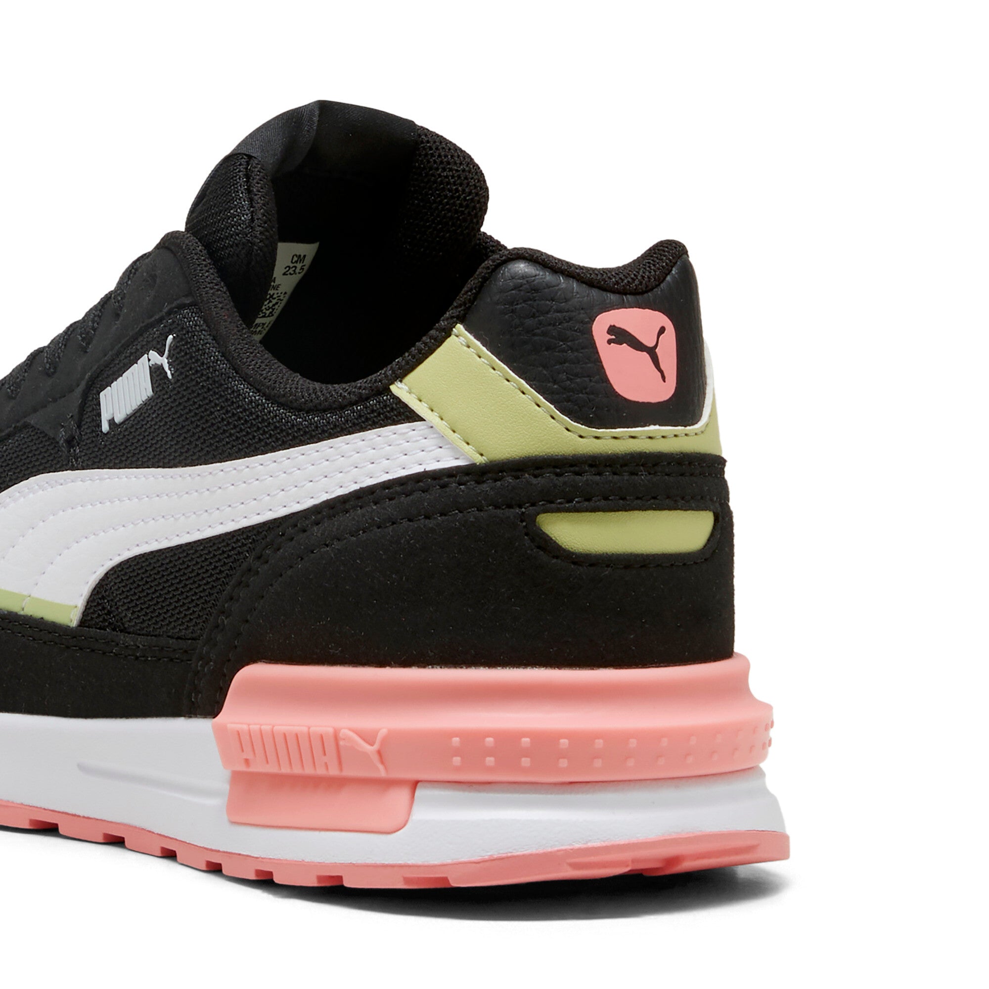 Puma graviton trainers in black - Back View