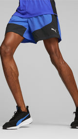 Puma run favourite velocity 7'' running shorts men in black - Model Shot 01