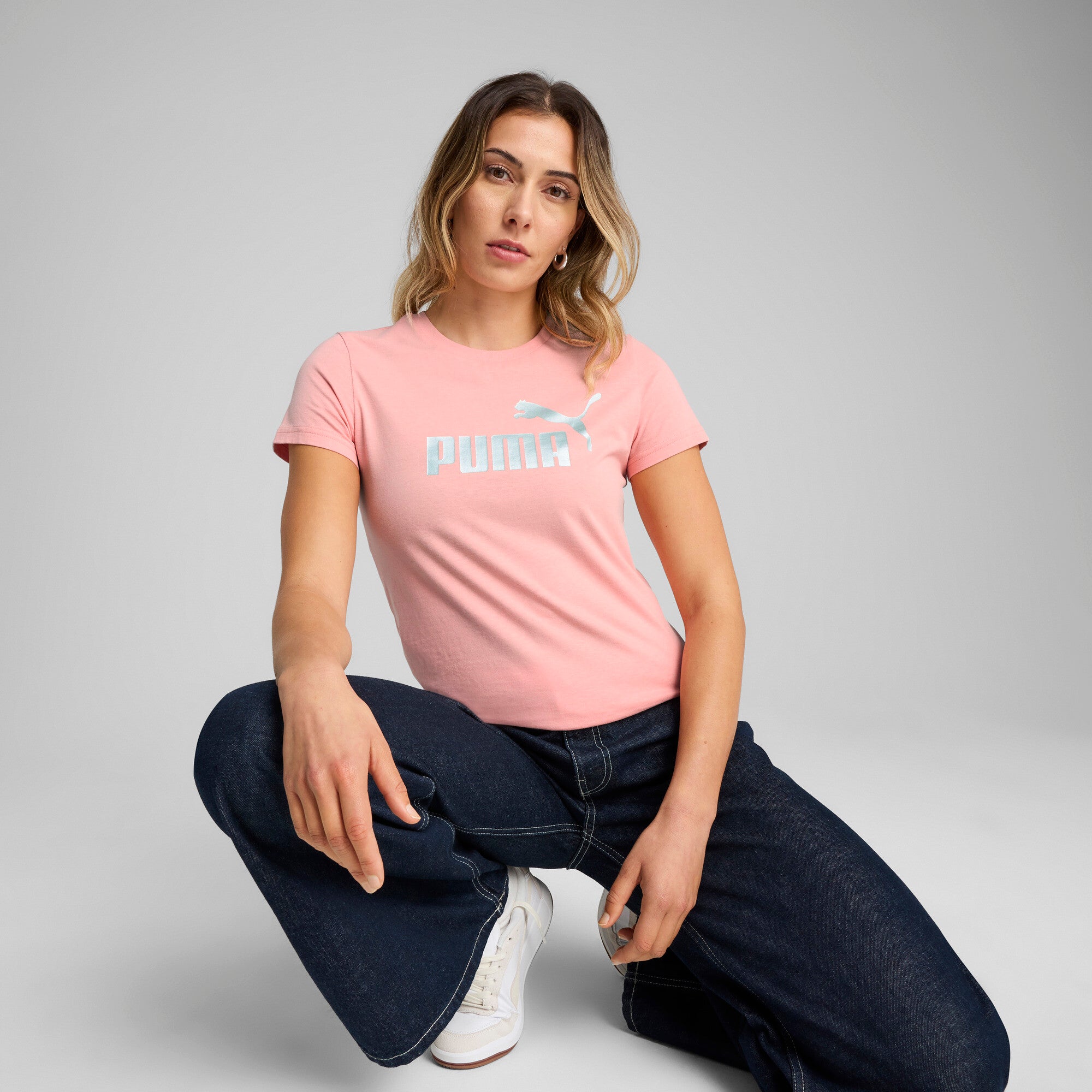 Puma ESS metallic no. 1 logo tee in pink fruit and metallic silver - Model Shot 01