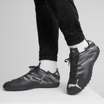 Puma football attacanto tt boots in black - Model Shot 01