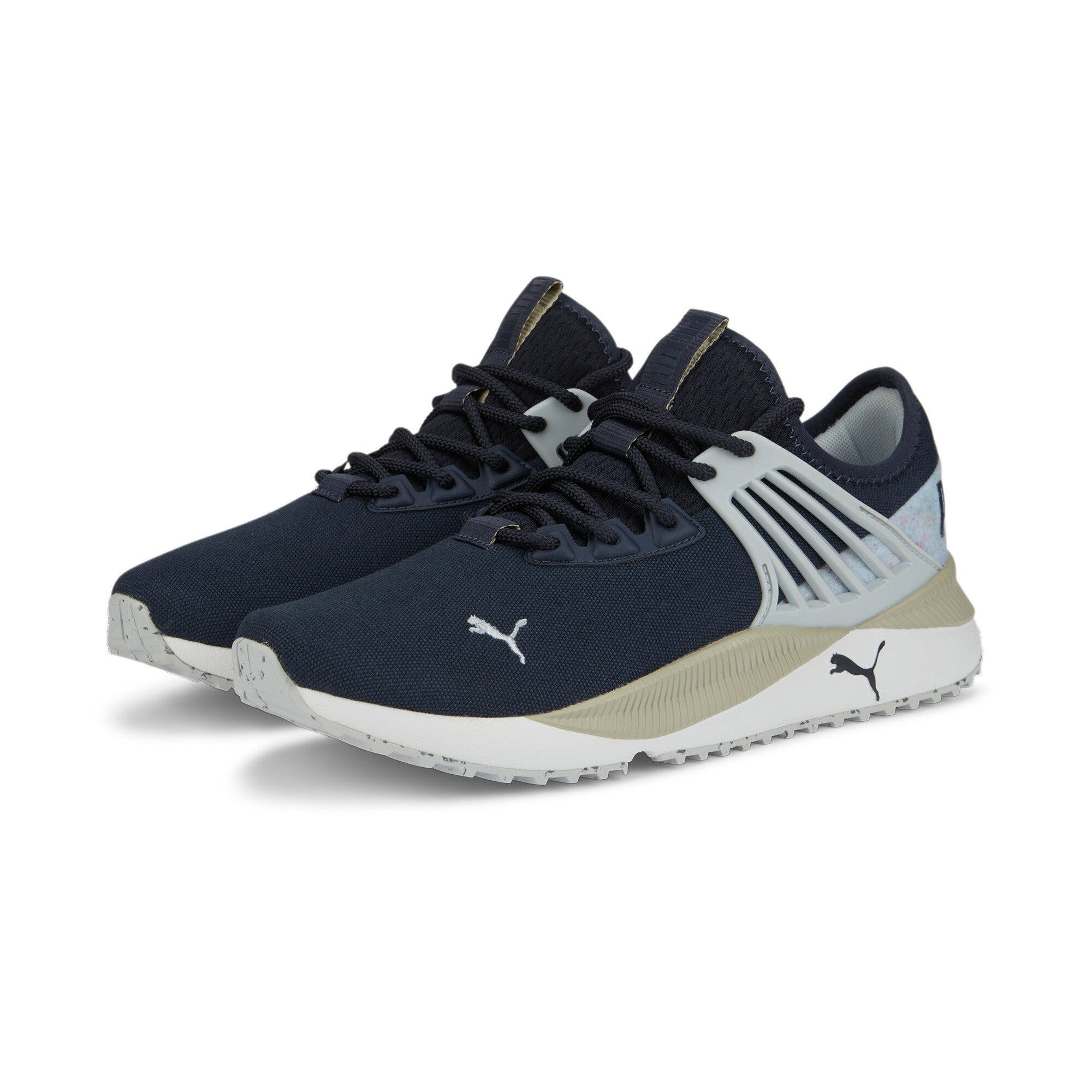 Puma pacer future better sneakers in white - Front View