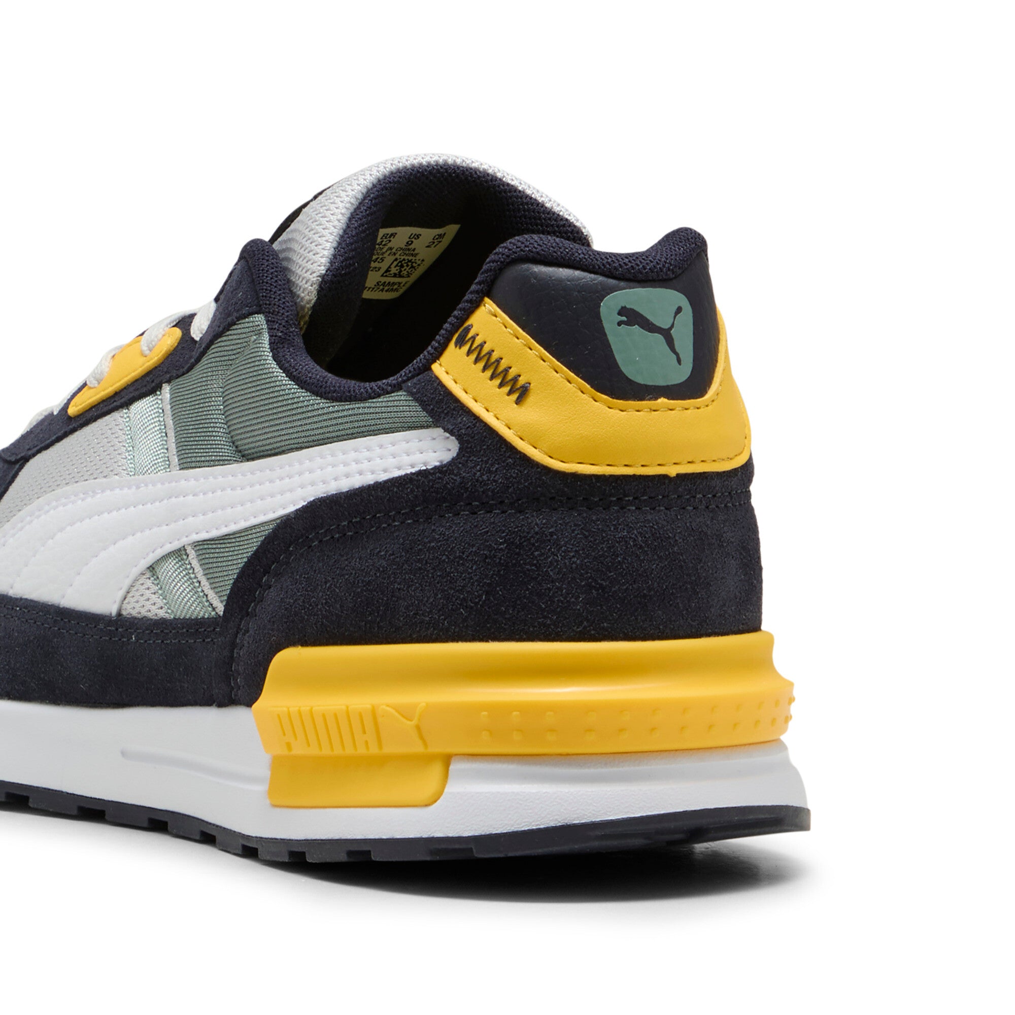 Puma graviton Pro trainers in white and new - Back View