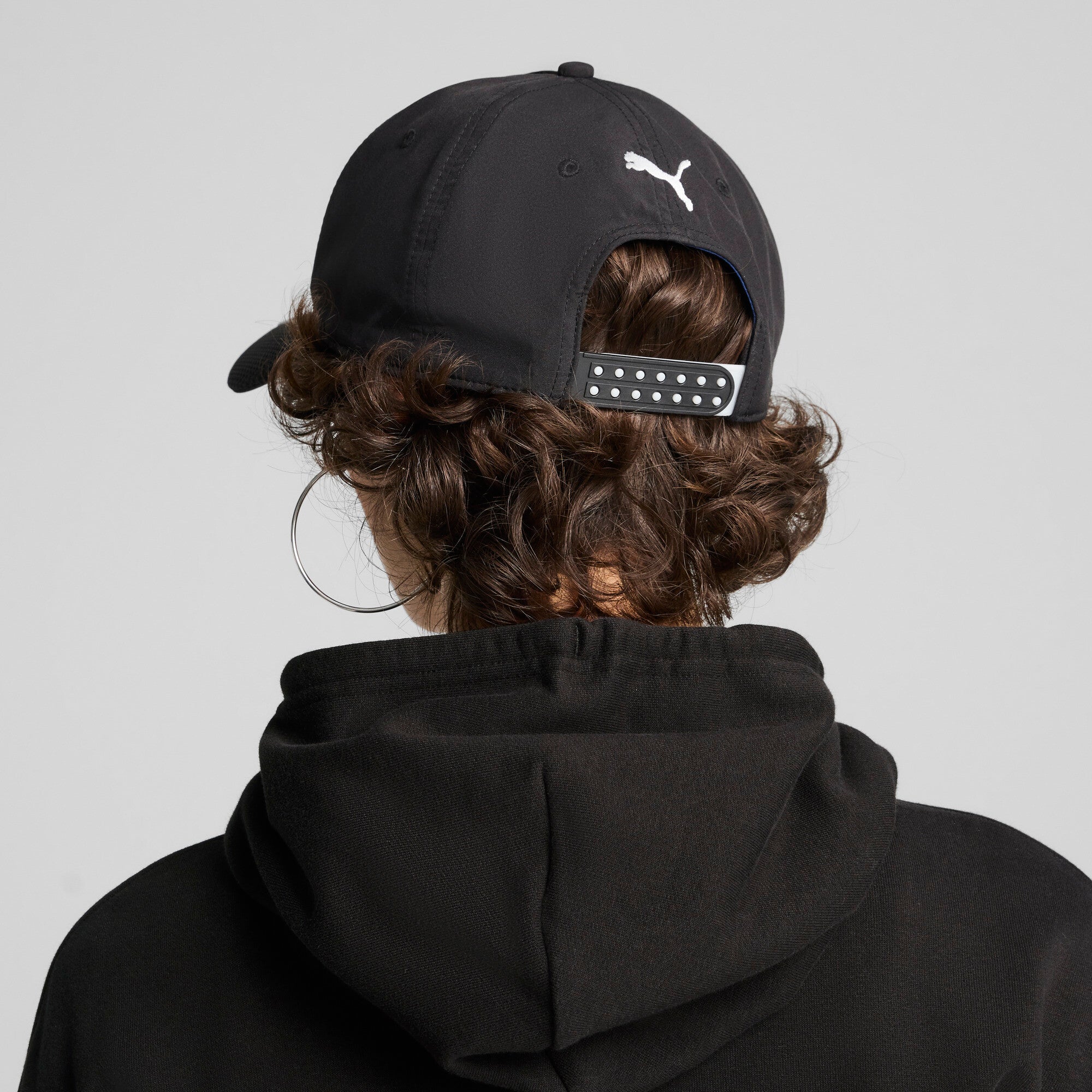 Puma BMW MMS bb cap in black - Model Shot 02
