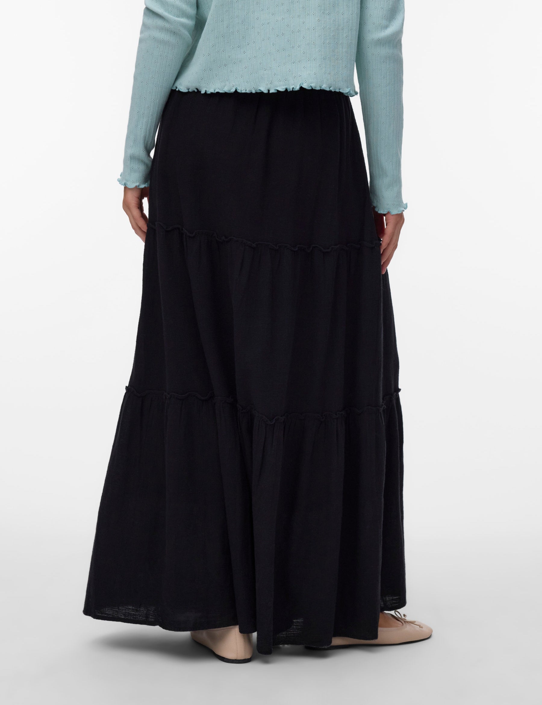 VERO MODA AWKEELEY long skirt in black - Image 2