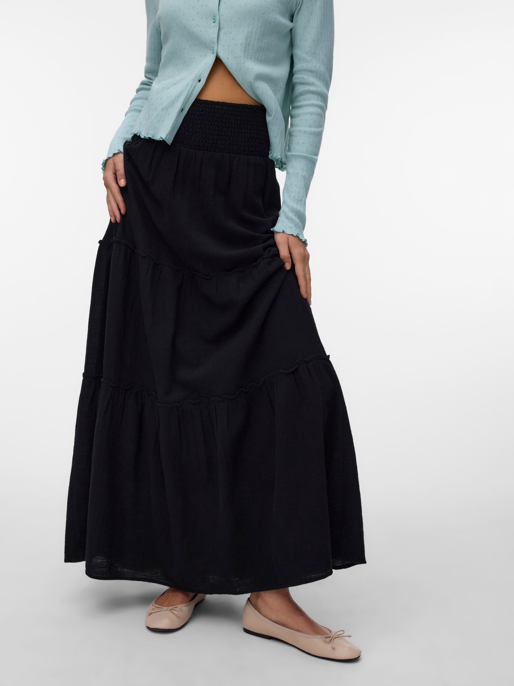 VERO MODA AWKEELEY long skirt in black - Image 4