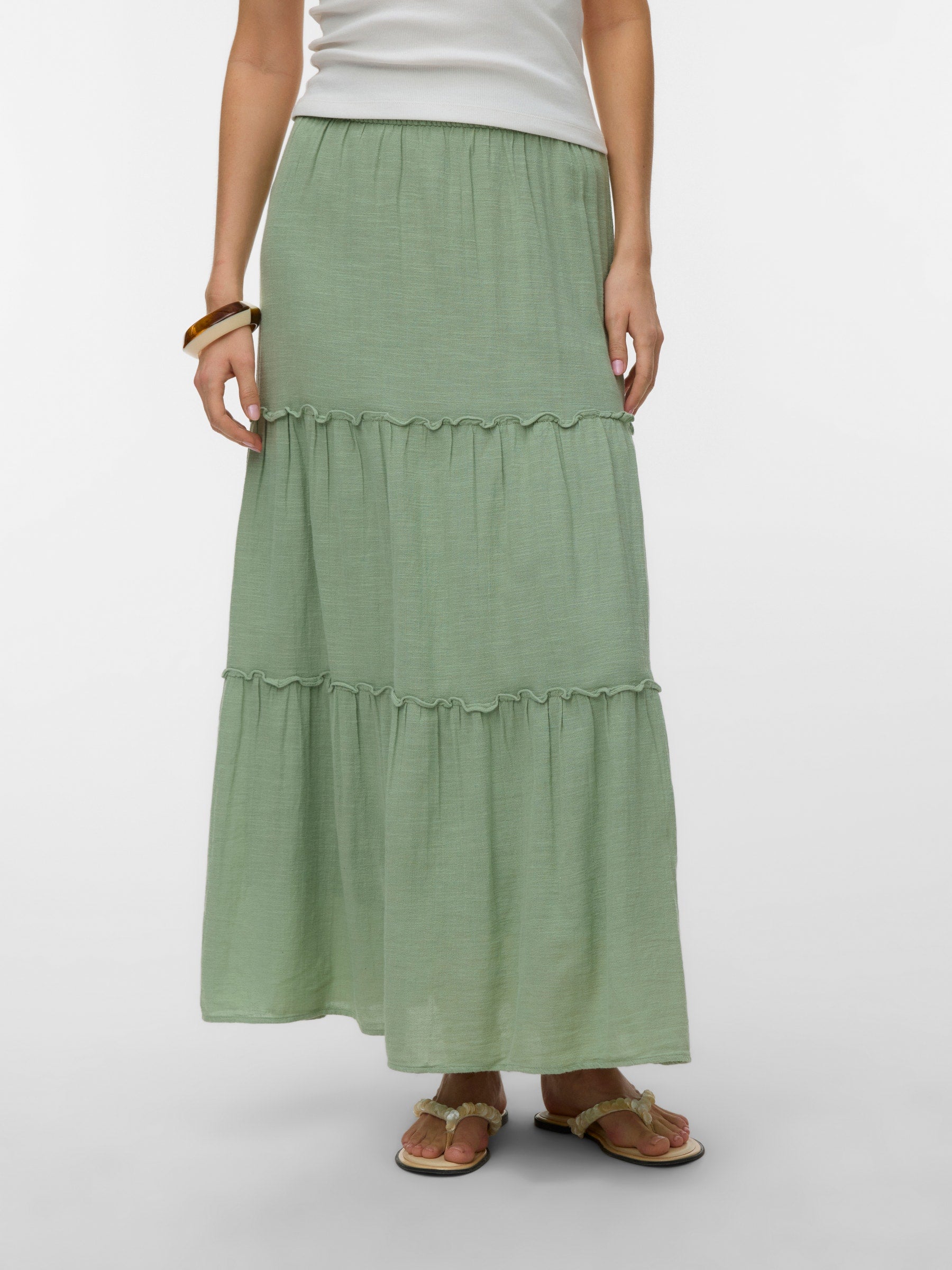 VERO MODA AWKEELEY long skirt in basil - Image 4