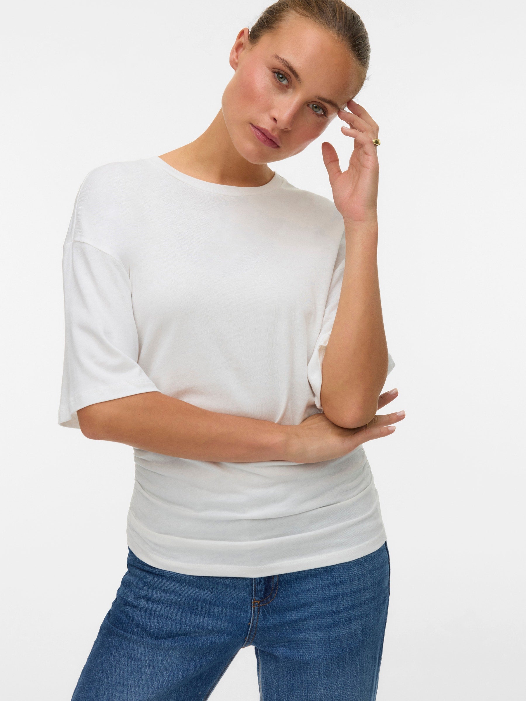 VERO MODA AWNAVARO 2/4 o-neck top in snow white - Image 4