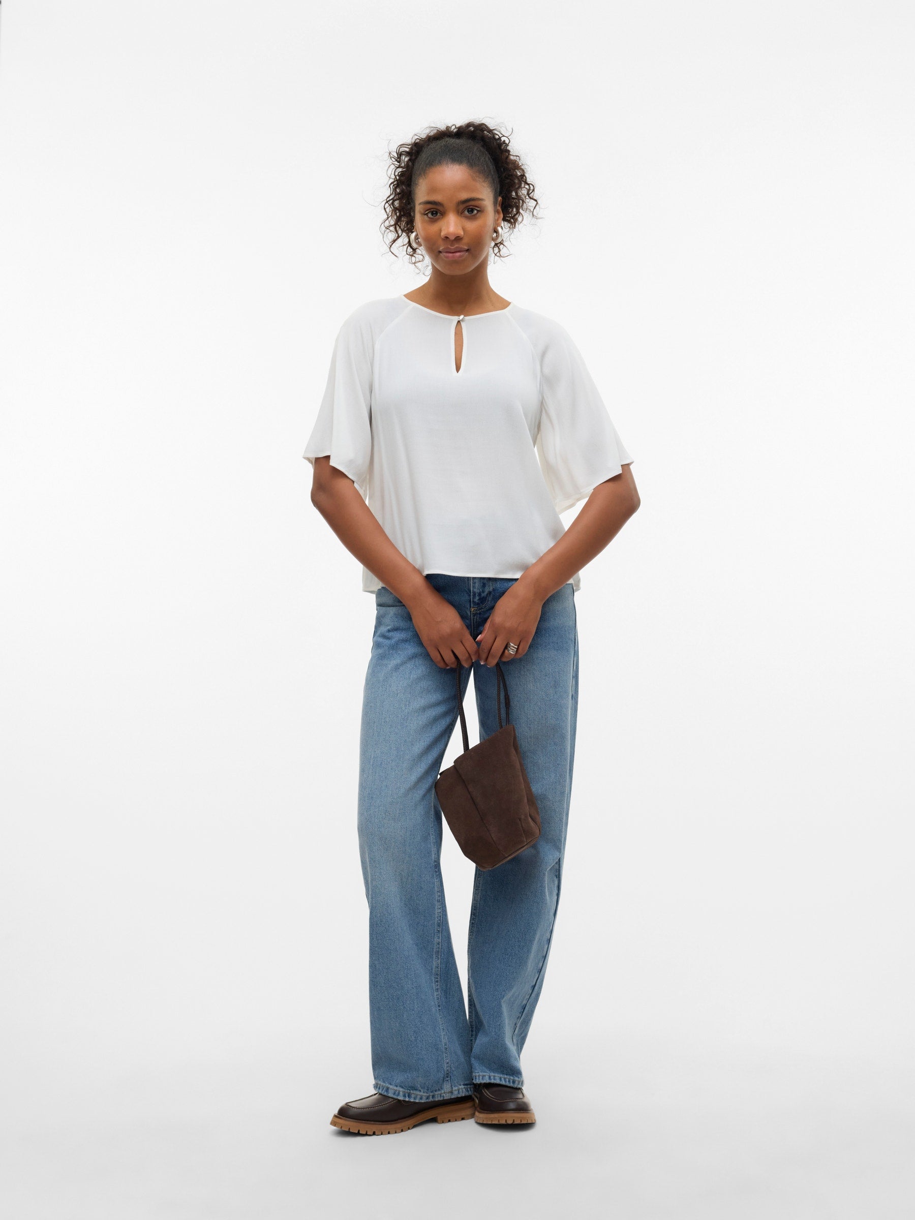 VERO MODA VMANNA 2/4 top in cloud dancer - Image 4