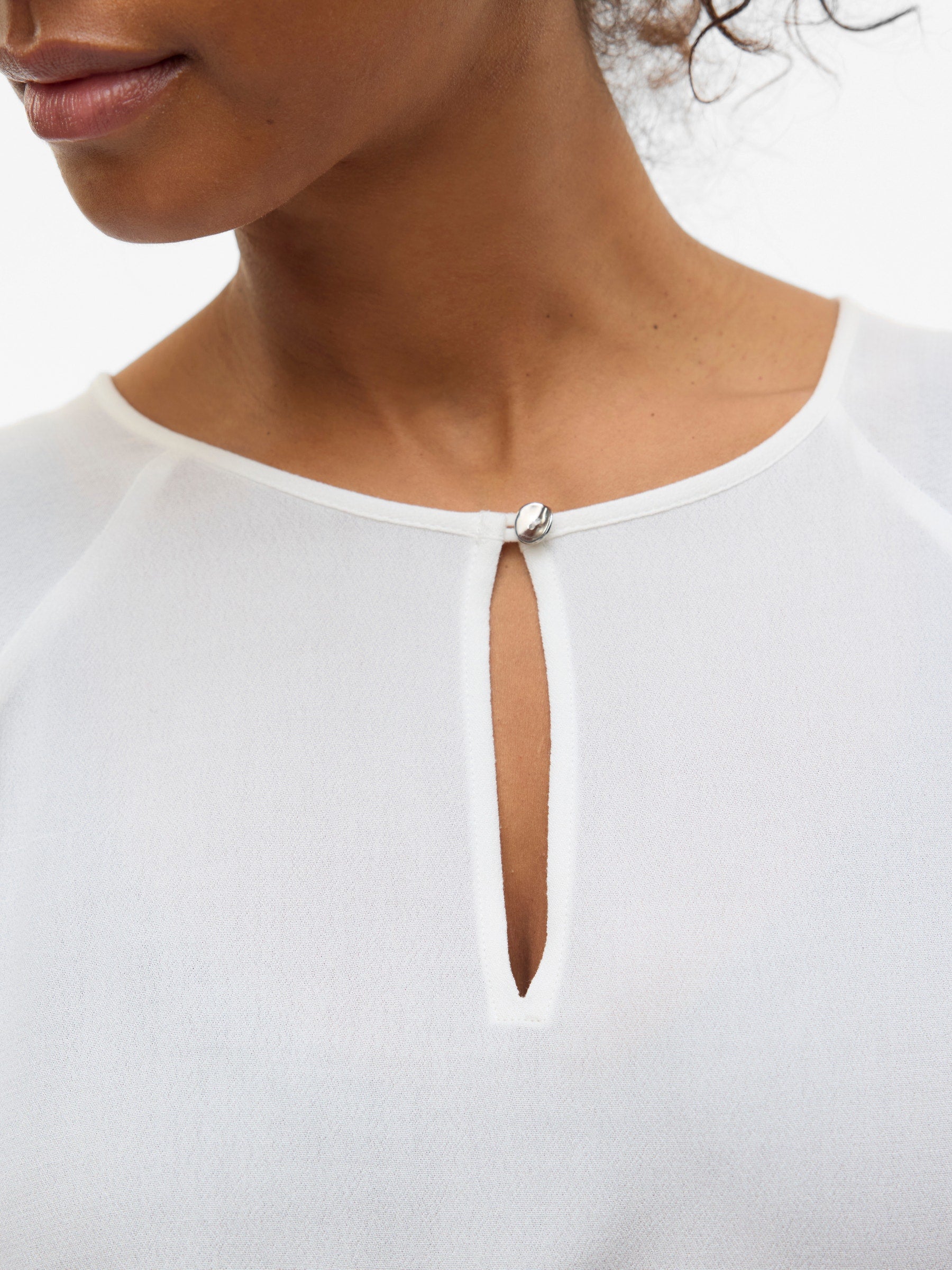 VERO MODA VMANNA 2/4 top in cloud dancer - Image 6