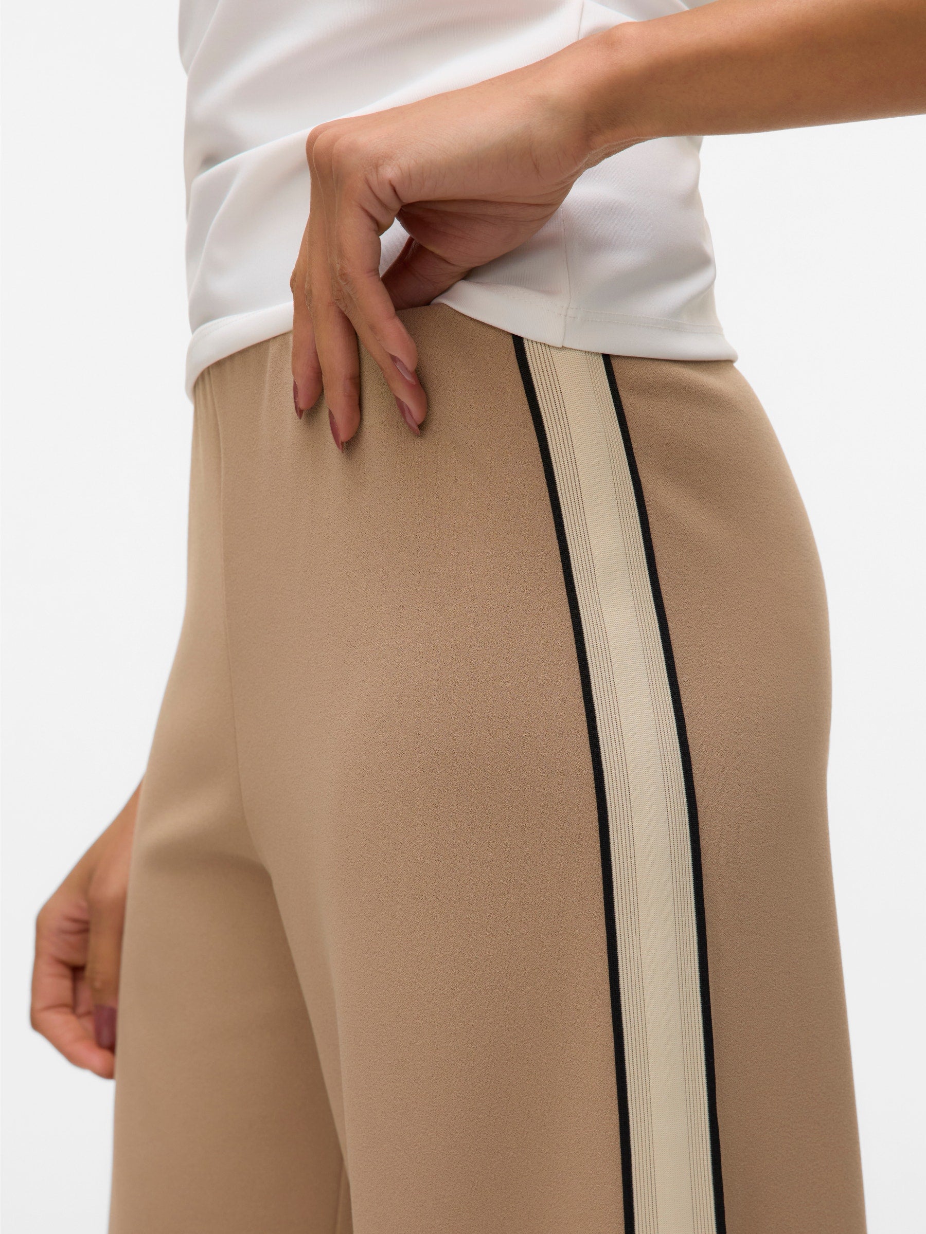 VERO MODA VMBERLIN wide panel pant in silver mink panel a1 - Image 6