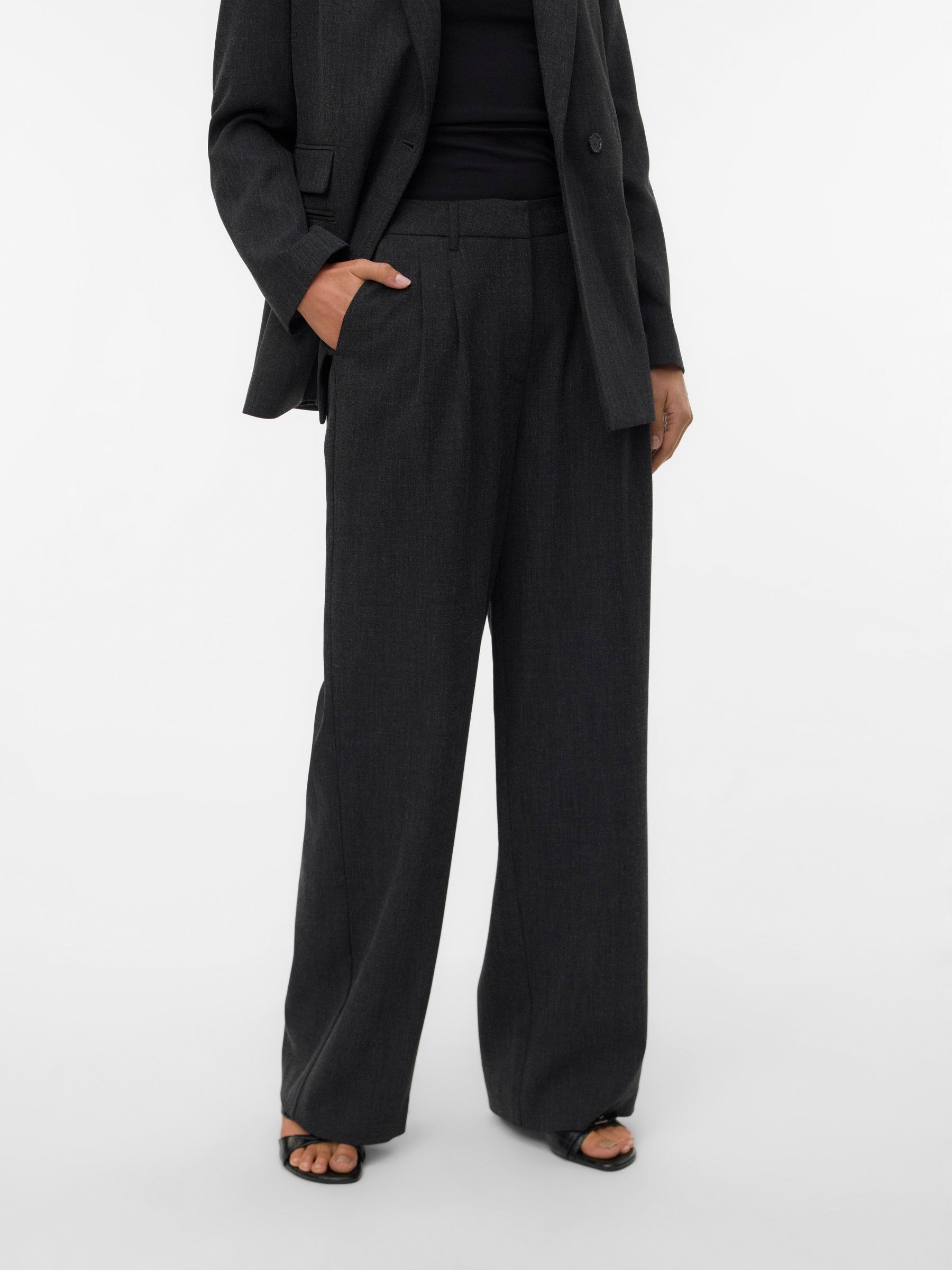 VERO MODA VMBESTIE wide dad pant in dark grey melange - Image 1