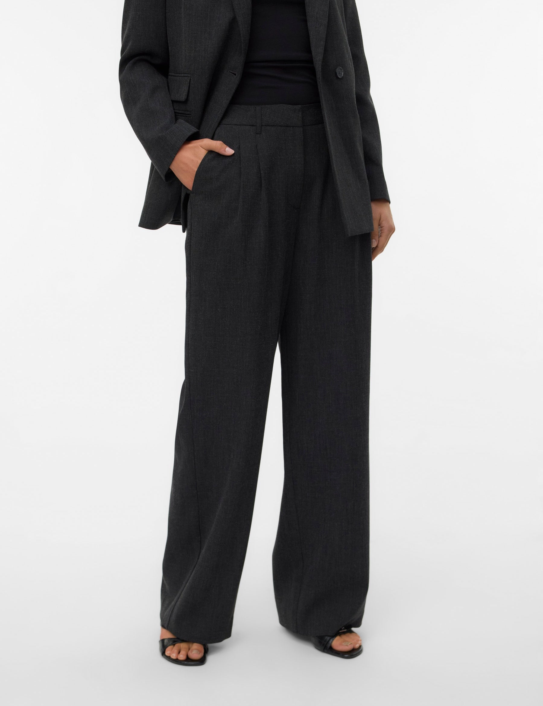 VERO MODA VMBESTIE wide dad pant in dark grey melange - Image 1