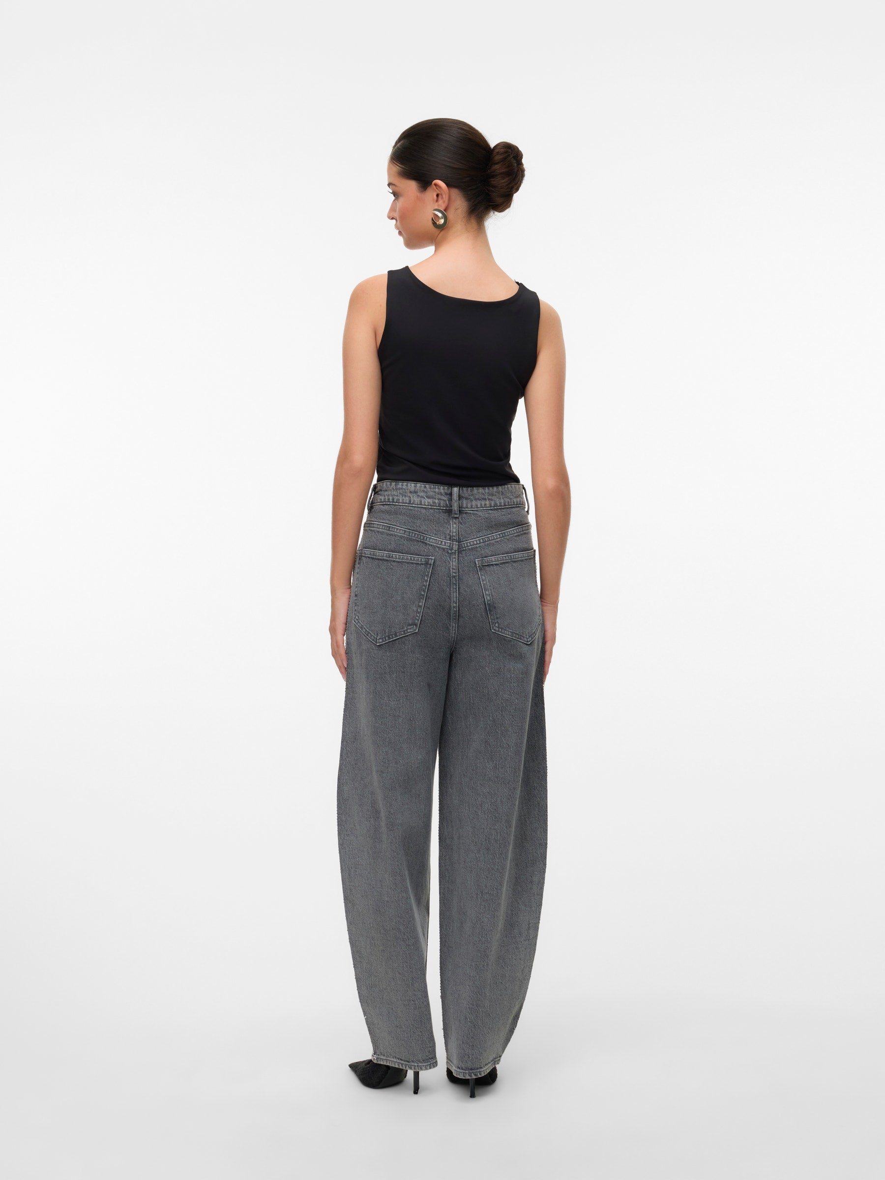 VERO MODA VMBILLIE barrel ank rhine in medium grey denim rhinestone - Image 2