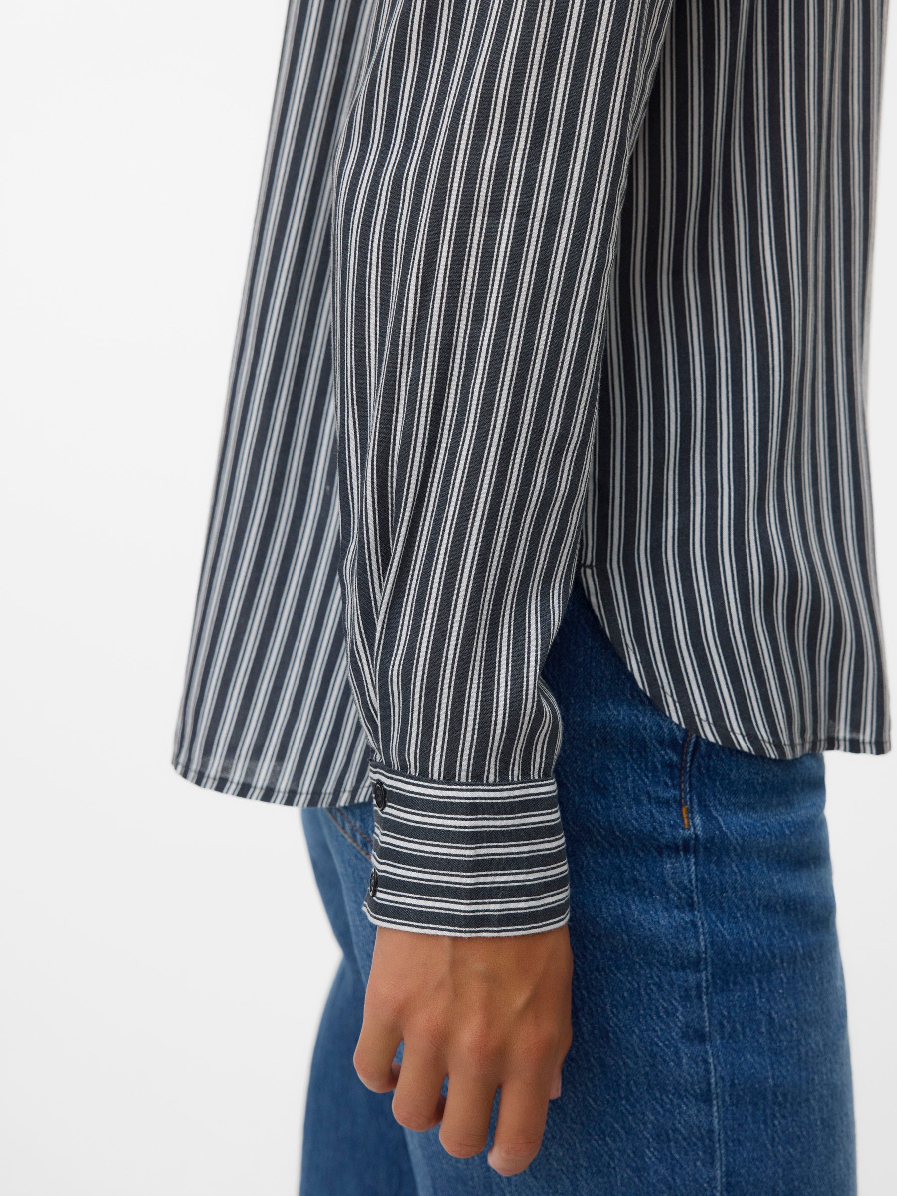 VERO MODA VMBUMPY basic shirt in india ink eva snow white - Image 5