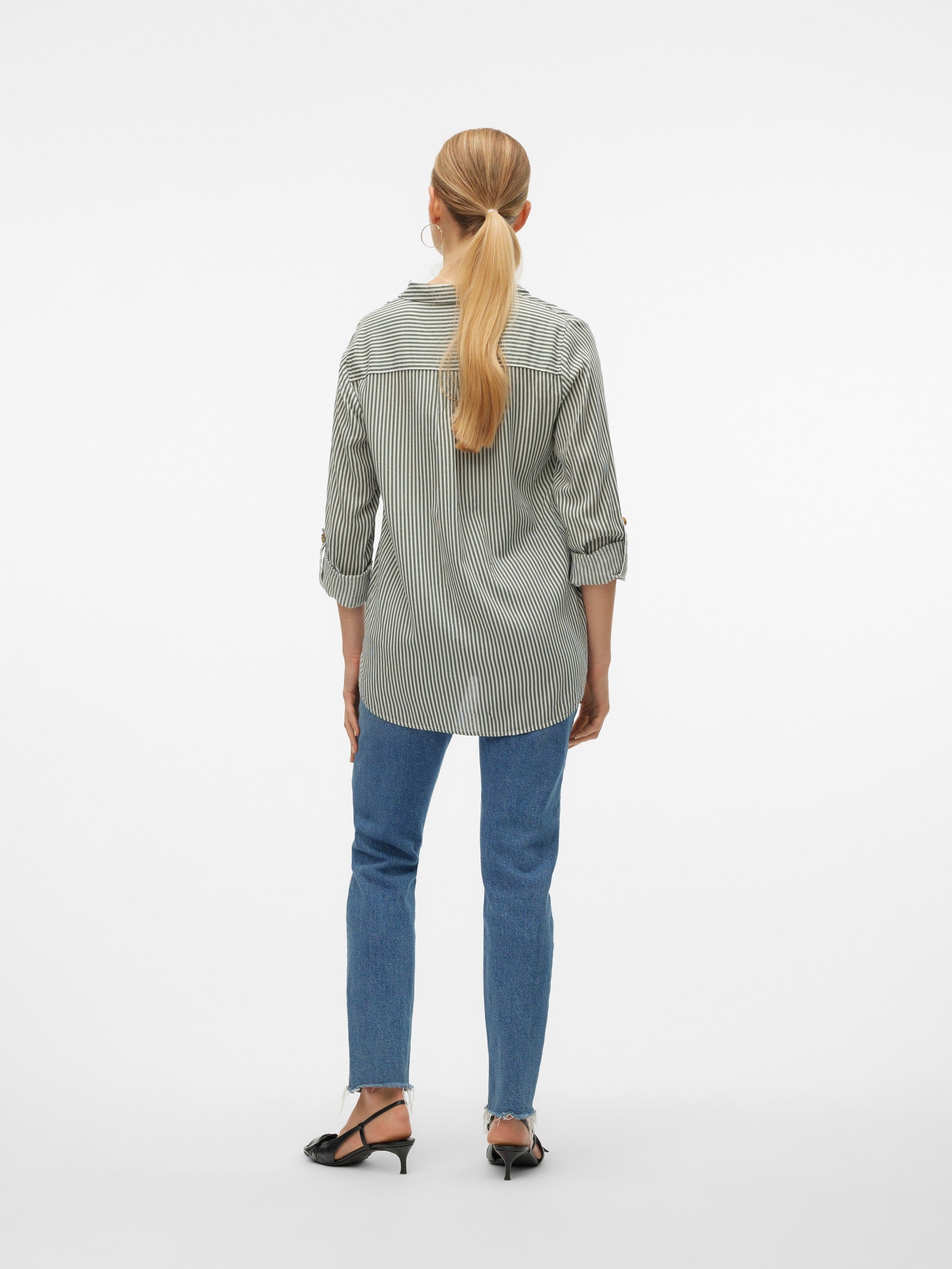 VERO MODA VMBUMPY shirt new in laurel wreath - Image 2