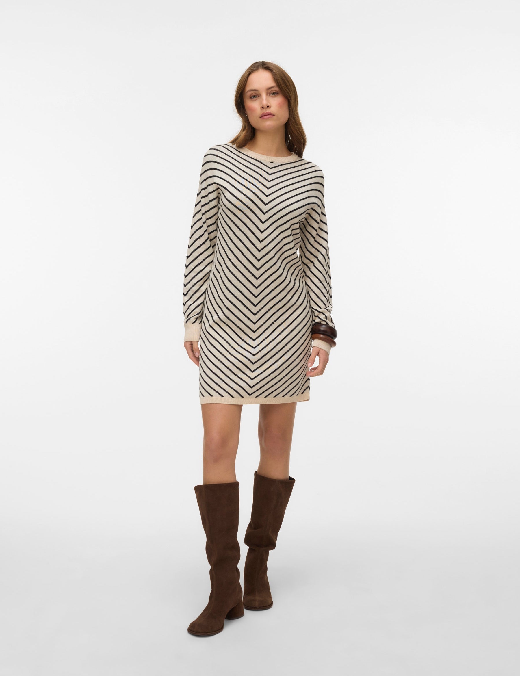 VERO MODA VMCAPRICORN o-neck short dress in birch w. black - Image 1