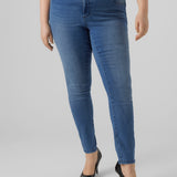 VERO MODA VMCFANYA slim jeans cur in medium blue denim - Image 1