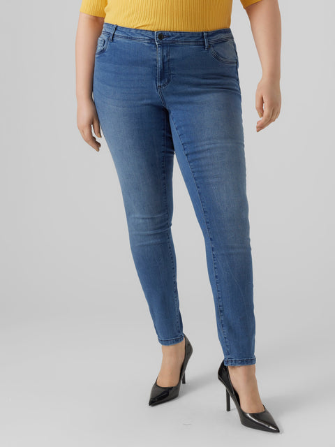 VERO MODA VMCFANYA slim jeans cur in medium blue denim