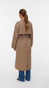 VERO MODA VMCHLOE long trenchcoat in fossil - Image 2