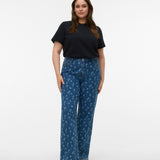 VERO MODA VMCTESSA wide flower denim jeans cur in medium blue denim flower - Image 1