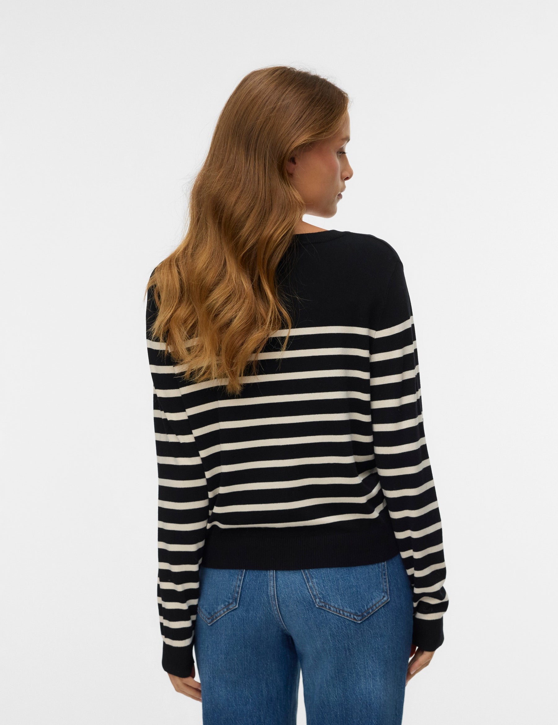 VERO MODA VMDORY v-neck cardigan boo in black w. birch + ribbon red detail - Image 2
