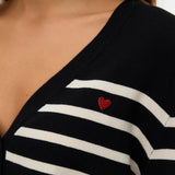 VERO MODA VMDORY v-neck cardigan boo in black w. birch + ribbon red detail - Image 5