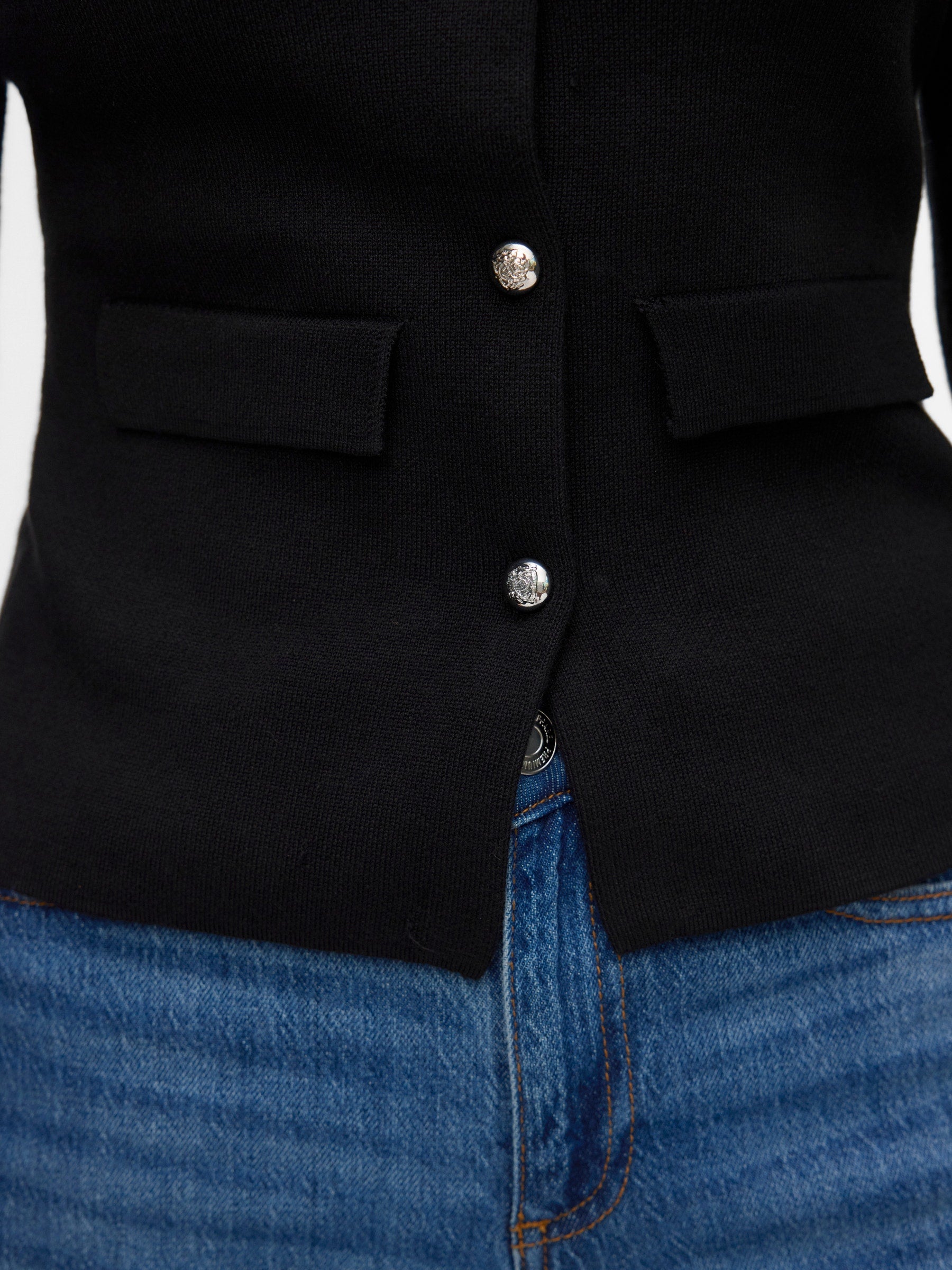 VERO MODA VMELISE poloneck cardigan in black w. silver buttons - Image 5