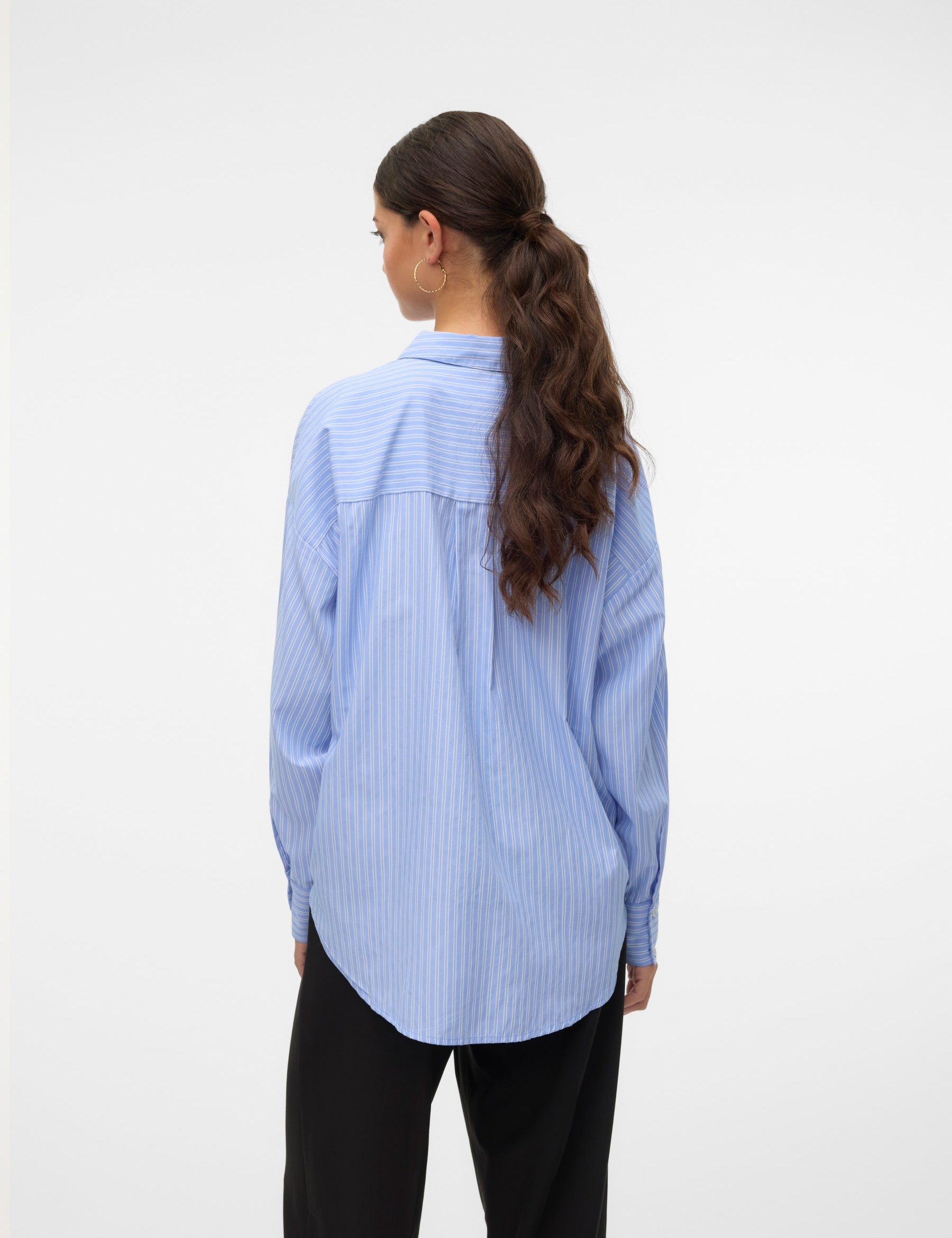 VERO MODA VMFANNI shirt in bright white - Image 2