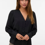 VERO MODA VMFASANA v-neck shirt in black - Image 4